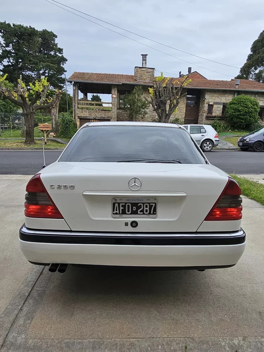 C250