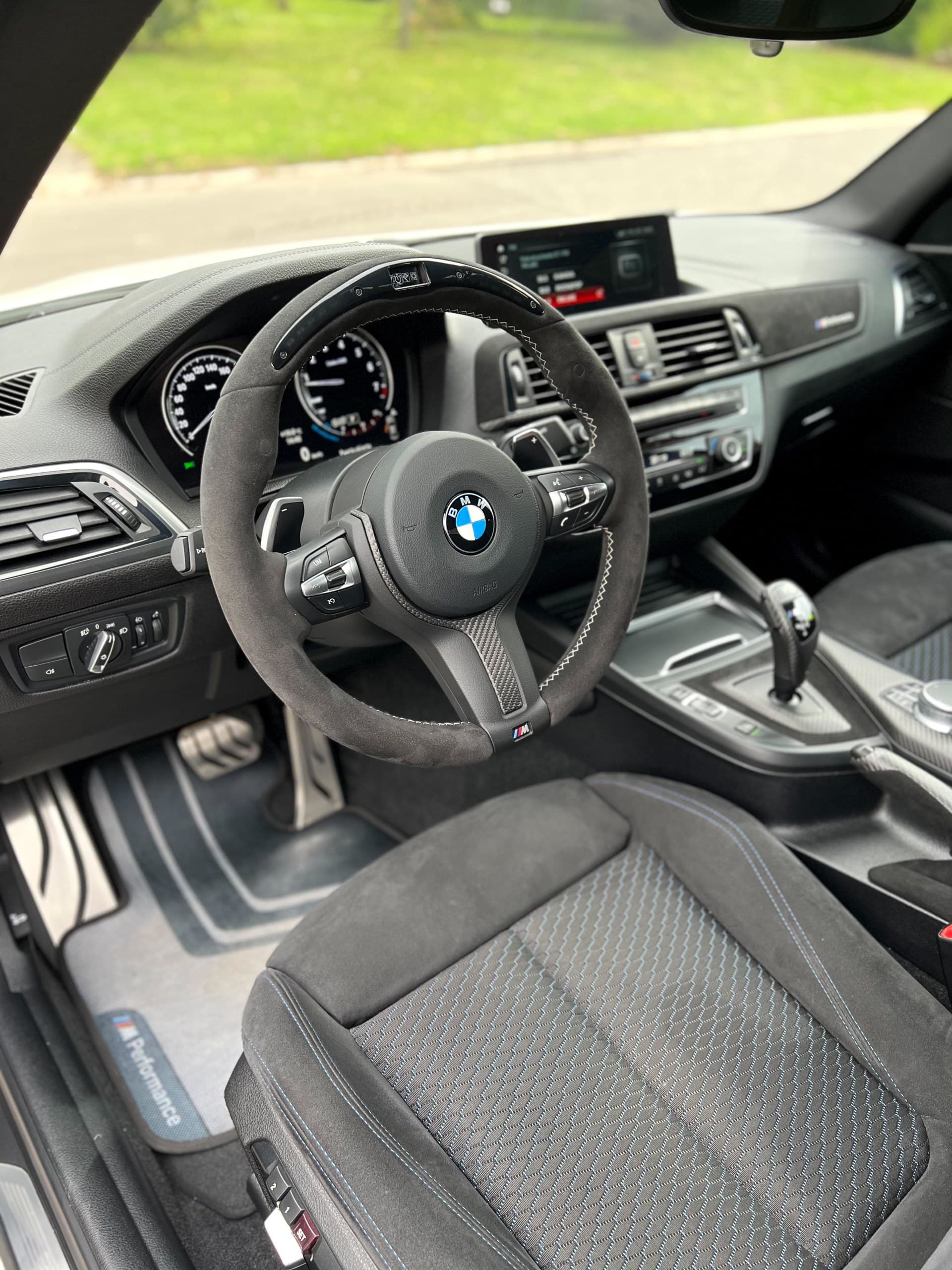 240i