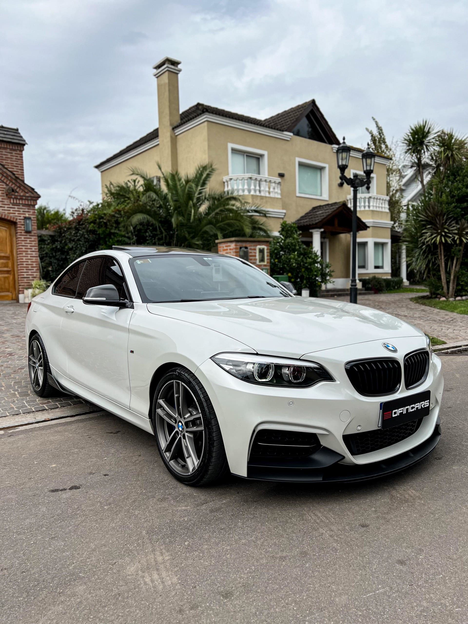 240i